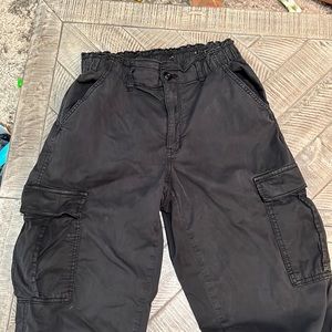 American Eagle black cargo pants